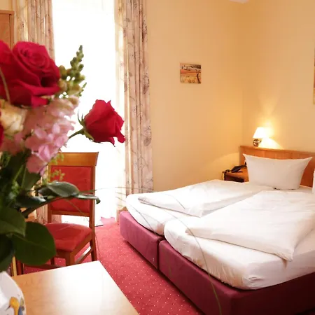 Prinzregent Superior Hotel 2*
